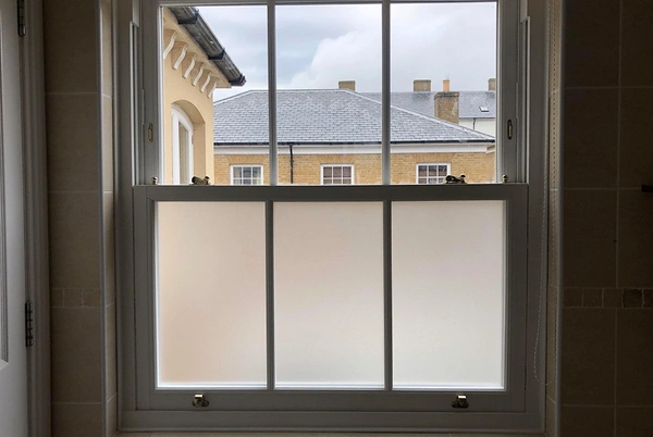  Window - Frosting