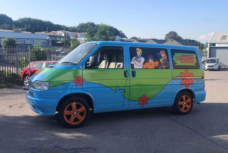  The Mystery Machine